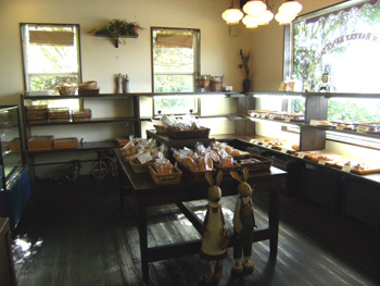 cafebakeryはねうさぎ 内観 cafebakeryはねうさぎ 内観