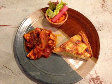 demoso-lunch.jpg demoso-lunch.jpg