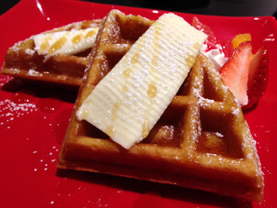 tonychloe-waffle2.jpg tonychloe-waffle2.jpg