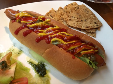 honey8-hotdog2.jpg honey8-hotdog2.jpg