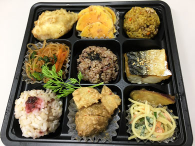 green-bentou2.jpg green-bentou2.jpg